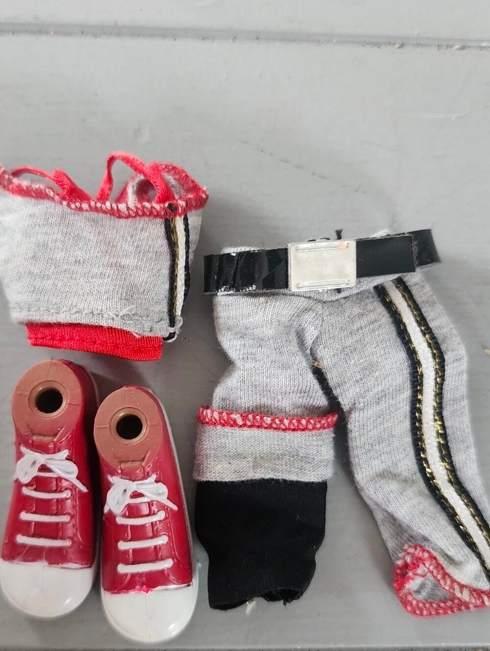 MGA Bratz Dance Crewz Sasha Second Doll Outfit Casual Replacement